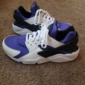 Mens Huaraches size 10